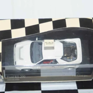 Minichamps ford rs 200 1986 in white 1/43rd 430 080200