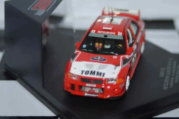 Vitesse skid mitsubishi lancer evo vi sweden rally #1 2000 t.makinen skm122