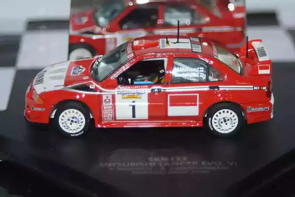 Vitesse skid mitsubishi lancer evo vi sweden rally #1 2000 t.makinen skm122