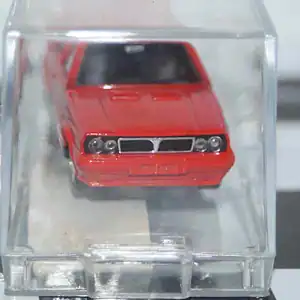 Vitesse skid lancia delta hf turbo 4wd stradale in red ref 362
