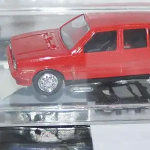 Vitesse skid lancia delta hf turbo 4wd stradale in red ref 362