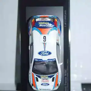 Minichamps ford focus wrc 2000 rally monte carlo #6 430 008906