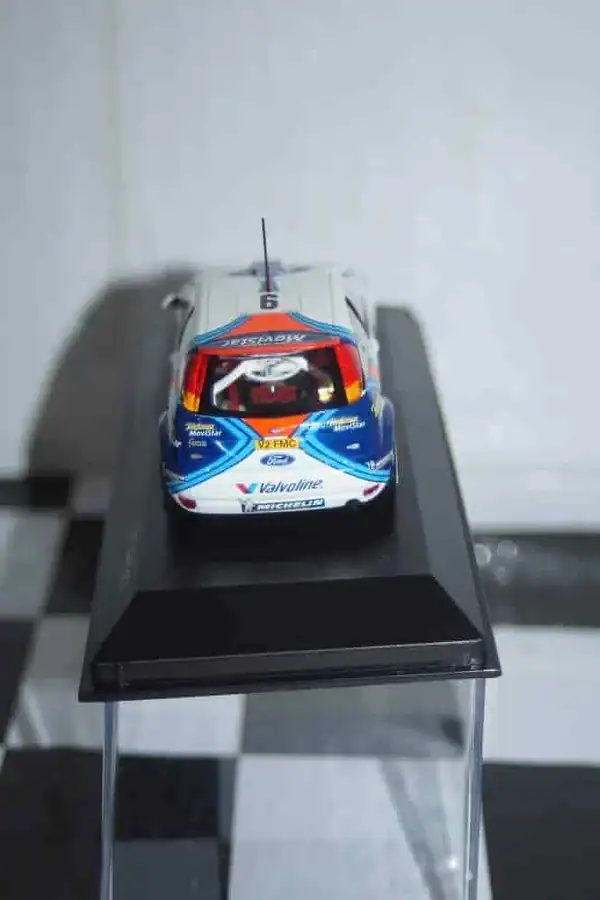 Minichamps ford focus wrc 2000 rally monte carlo #6 430 008906