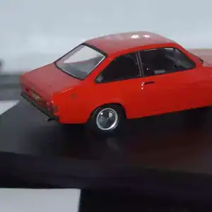 Trofeu ford escort mk2 1100 popular sunset red 1:43rd 1001r