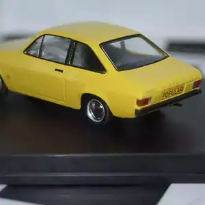 Trofeu ford escort mk2 1100 popular daytona yellow 1:43rd 1001y