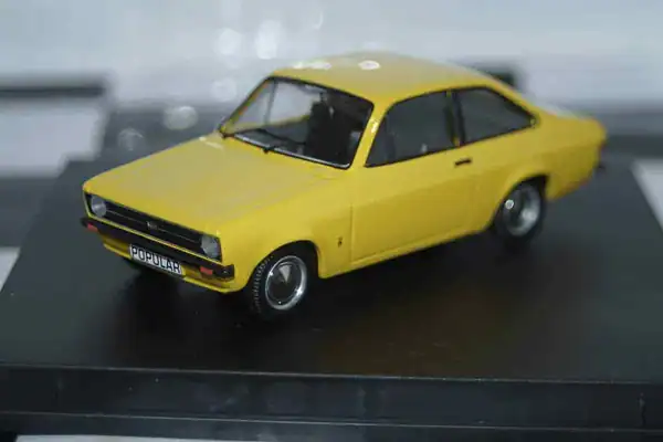 Trofeu ford escort mk2 1100 popular daytona yellow 1:43rd 1001y