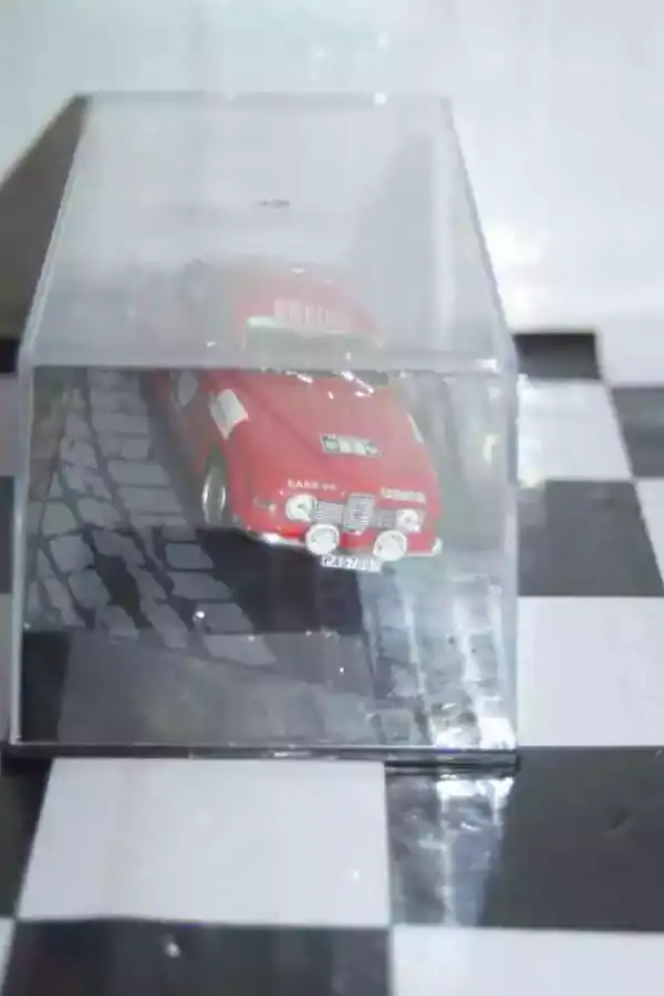 Atlas ixo based saab 96 v4 rally sweden 1972 #8 s.blomqvist 1/43