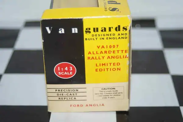 Vanguards ford 'allardette' anglia #232 va1007 1/43 diecast