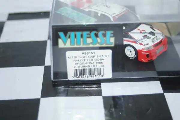 Vitesse skid mitsubishi carisma gt argentina rally #2 1998 r.burns v98151