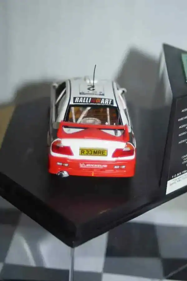 Vitesse skid mitsubishi carisma gt argentina rally #2 1998 r.burns v98151