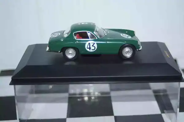 Ixo lotus elite #43 lemans 1960 g.baillie lmc072 1:43