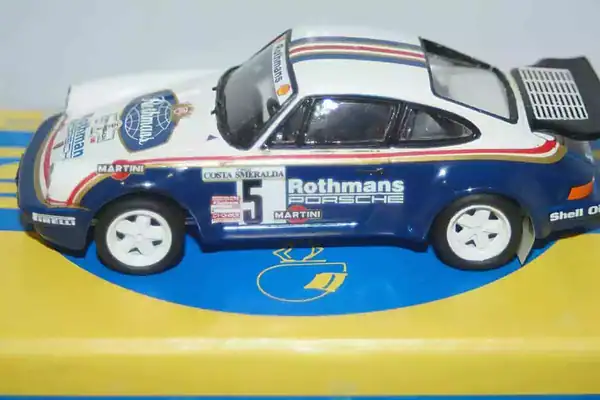 Racing 43 porsche 911 sc rs rothmans (kit- already built)1:43 ref r.k 221
