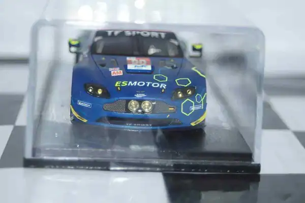 Spark aston martin vantage tf sport 24hr lemans 2018 #90 1:43 s7043