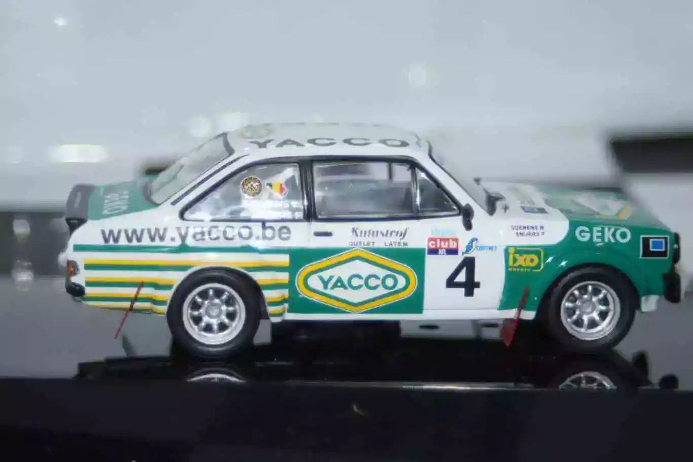 Ixo ford escort mk2 winner boucles de spa #4 2008 p.snijers rac184 1:43