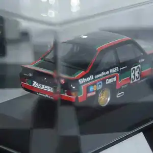 Minichamps ford escort mk2 rs1800 drm superprint 1976 400 768433 1:43