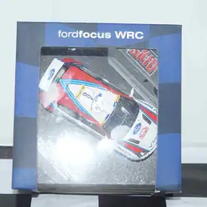 Vitesse / skid ford focus wrc 'martini' #8 rally monte carlo 1999 1:43 skm99035