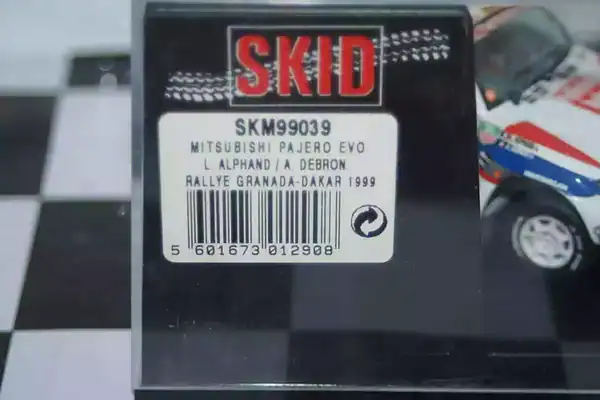Vitesse skid mitsubishi pajero evo rally granada dakar #236 1999 l.alphand skm99039