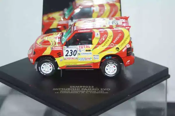 Vitesse skid mitsubishi pajero evo rally granada dakar #230 1999 j.p.cassegrain skm99033