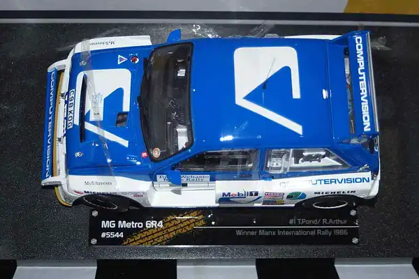 Sunstar mg metro 6r4 winner manx rally 1986 t.pond #1 ltd 999 1:18 ref 5544