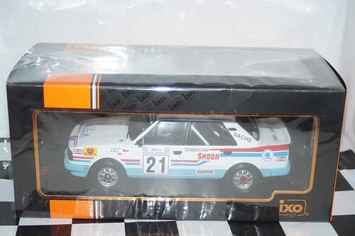 Ixo skoda 130lr rally acropolis #21 l.krecek 1986 1:18 ref 18rmc157a.22