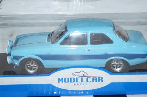 Model car group ford escort mk1 rs2000 light blue / blue 1/18th mcg18386