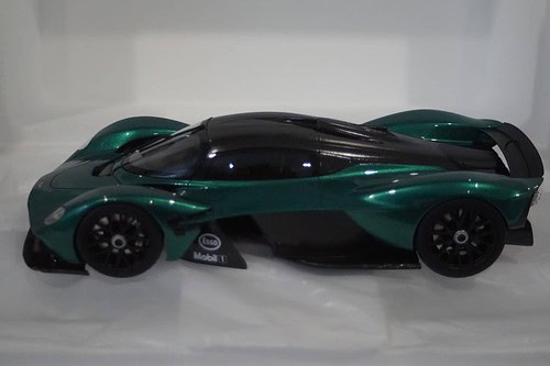 True scale models aston martin valkyrie racing green 1:18 resin ts0479