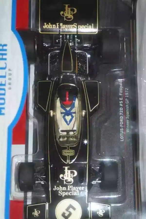 Model car group lotus - ford 72d #5 1st gp spain 1972 fittipaldi 1/18th mcg18610f