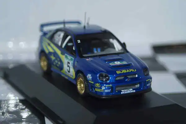 Ixo subaru impreza wrc new zealand rally 2001 burns #5 rally car collection 1/43rd