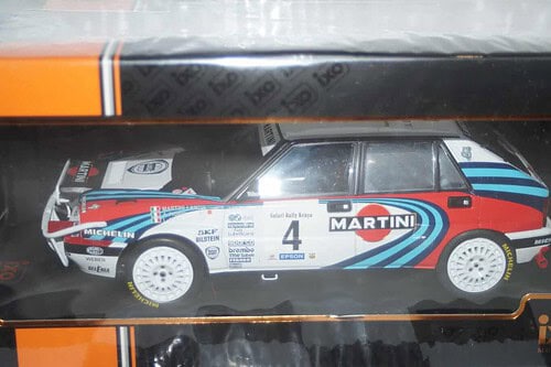 Ixo lancia delta integrale 16v #5 safari rally 1990 j.kankkunen 1:18 18rmc139c