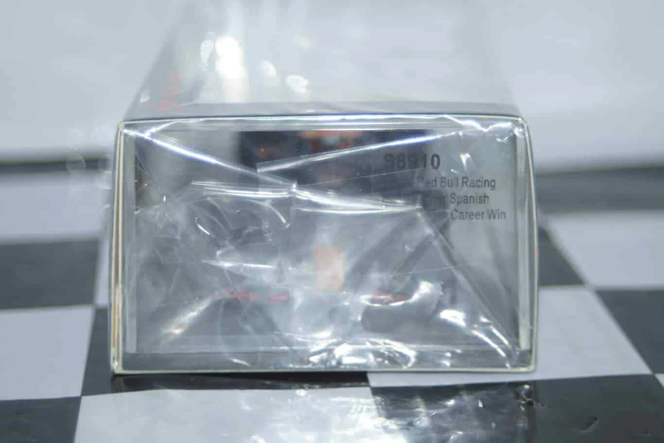 Spark oracle red bull racing rb19 winner spanish gp 2023 1:43 resin s8910