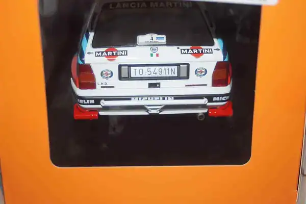 Ixo lancia delta integrale 16v #4 safari rally 1990 a.fiorio 1:18 18rmc139b