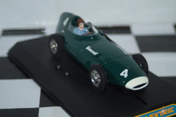 Scalextric vanwall f1 1958 #4  1:32 c2663