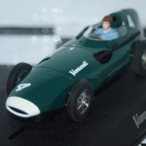 Scalextric vanwall f1 1958 #4  1:32 c2663