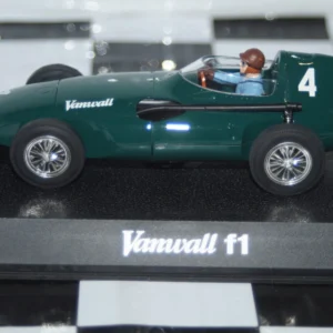 Scalextric vanwall f1 1958 #4  1:32 c2663