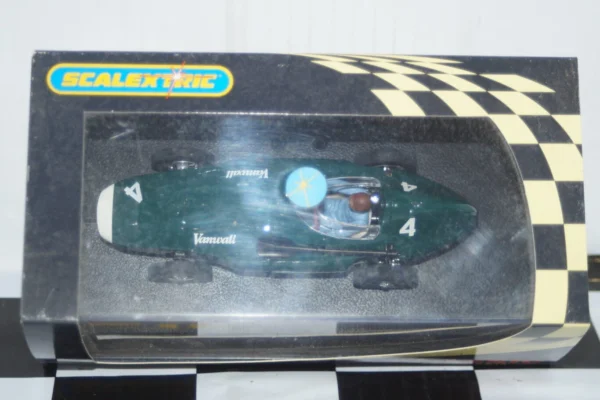 Scalextric vanwall f1 1958 #4  1:32 c2663
