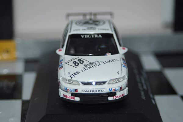 Onyx vauxhall vectra btcc 1997 warwick 1:43 scale xt062