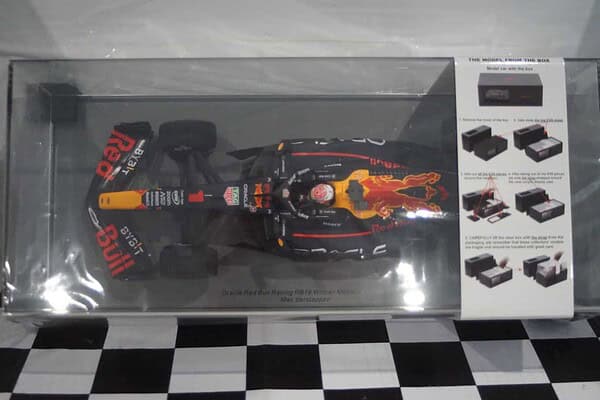 Spark aston martin amr23 f1 team british gp2023 f.alonso 18s954