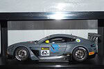 Autoart aston martin v12 gt3 12hr 2019 #62a 1:18 scale 81906