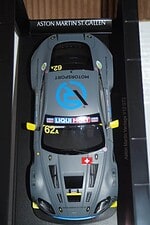 Autoart aston martin v12 gt3 12hr 2019 #62a 1:18 scale 81906