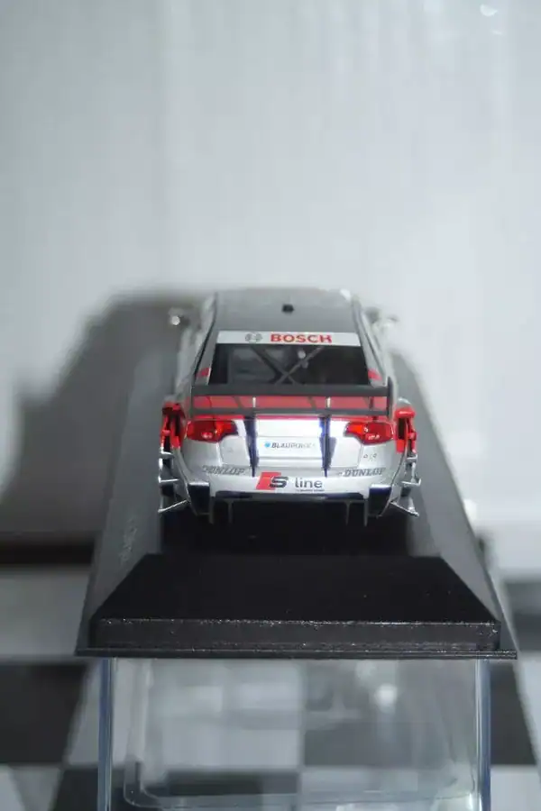 Minichamps audi a4 dtm 2006 team rosberg f.stippler 1:43 400 061515