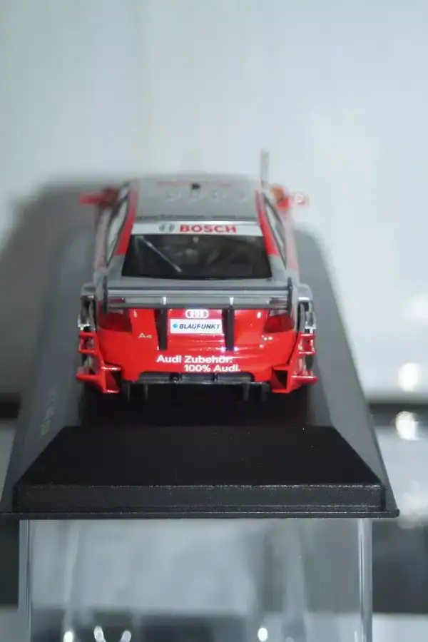 Minichamps audi a4 dtm 2006 team midland v.ickx 1:43 400 061420