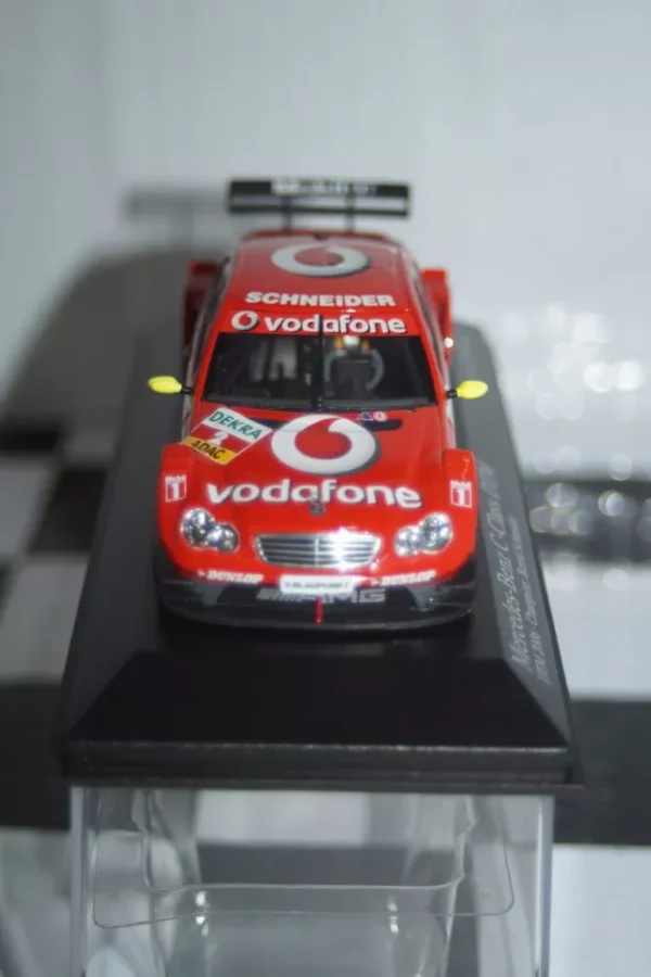 Minichamps mercedes c class amg 2006 dtm b.schneider 400 063602
