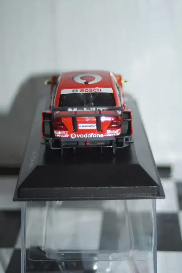 Minichamps mercedes c class brands hatch test'06' d.hill 400 063592