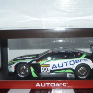 Autoart aston martin vantage 12hr endurance 2015 #99a 1:18 scale 81507