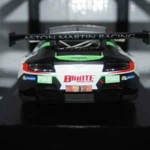 Autoart aston martin vantage 12hr endurance 2015 #99a 1:18 scale 81507