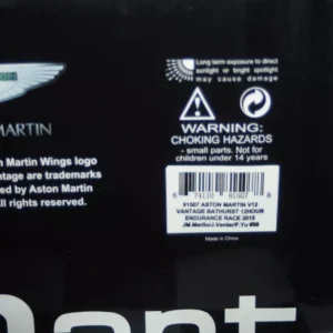 Autoart aston martin vantage 12hr endurance 2015 #99a 1:18 scale 81507