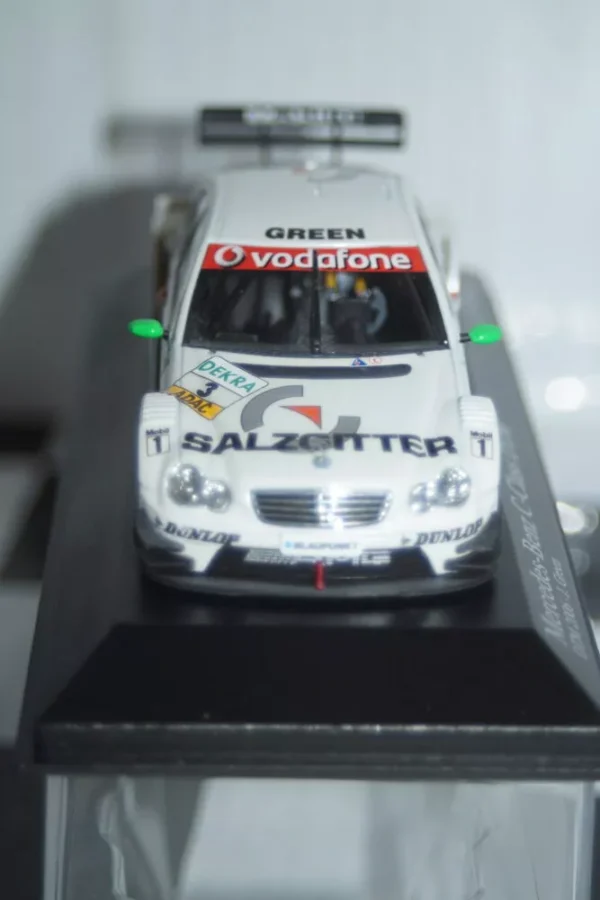 Minichamps mercedes c class 2006 dtm green 400 063603