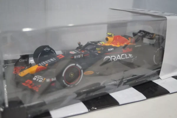 Spark oracle red bull racing rb19 winner gp2023 18s897