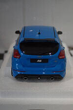 Autoart ford focus rs 2016 blue opening features 1:18 scale 72953