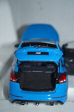 Autoart ford focus rs 2016 blue opening features 1:18 scale 72953